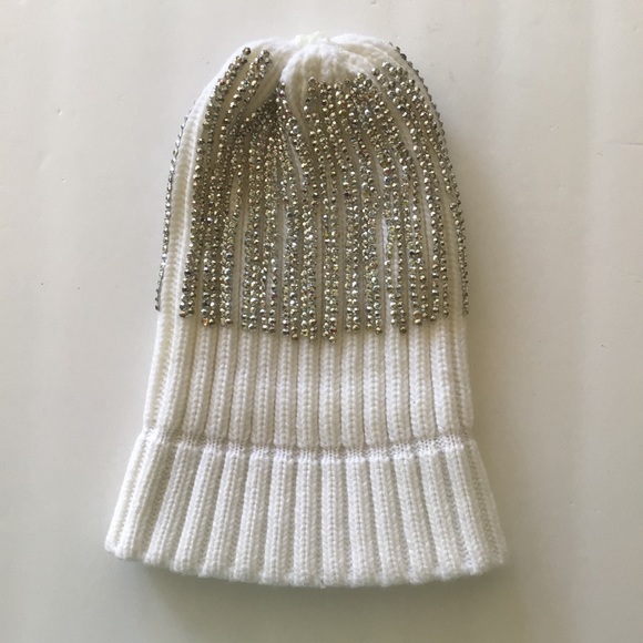 RHINESTONE KNIT WHITE EMBELLISHED HAT OSFM - Picture 3 of 3